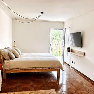 https://lujosa-villa-con-piscina-privada.tenerifehoteles.net